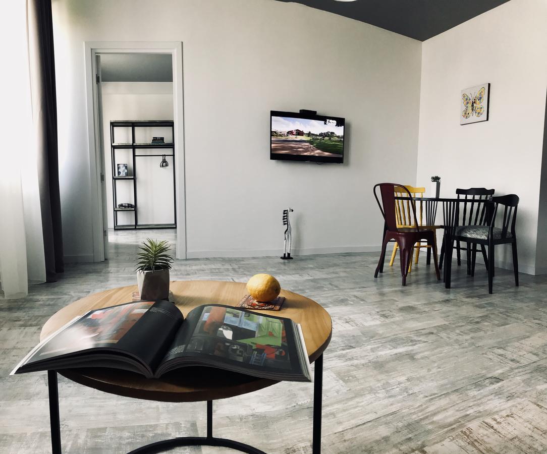 City Center Apartments By Happy Place Τυφλίδα Εξωτερικό φωτογραφία