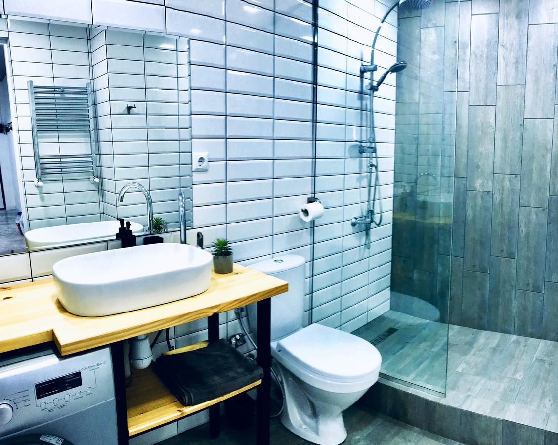 City Center Apartments By Happy Place Τυφλίδα Εξωτερικό φωτογραφία