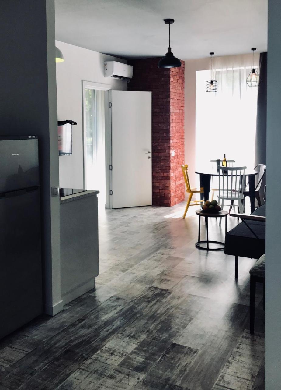 City Center Apartments By Happy Place Τυφλίδα Εξωτερικό φωτογραφία